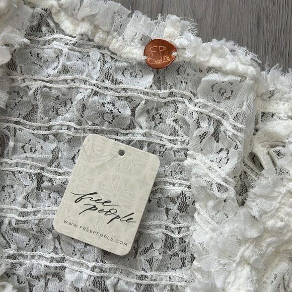 Free People Madison Top white - Picture 6 of 9